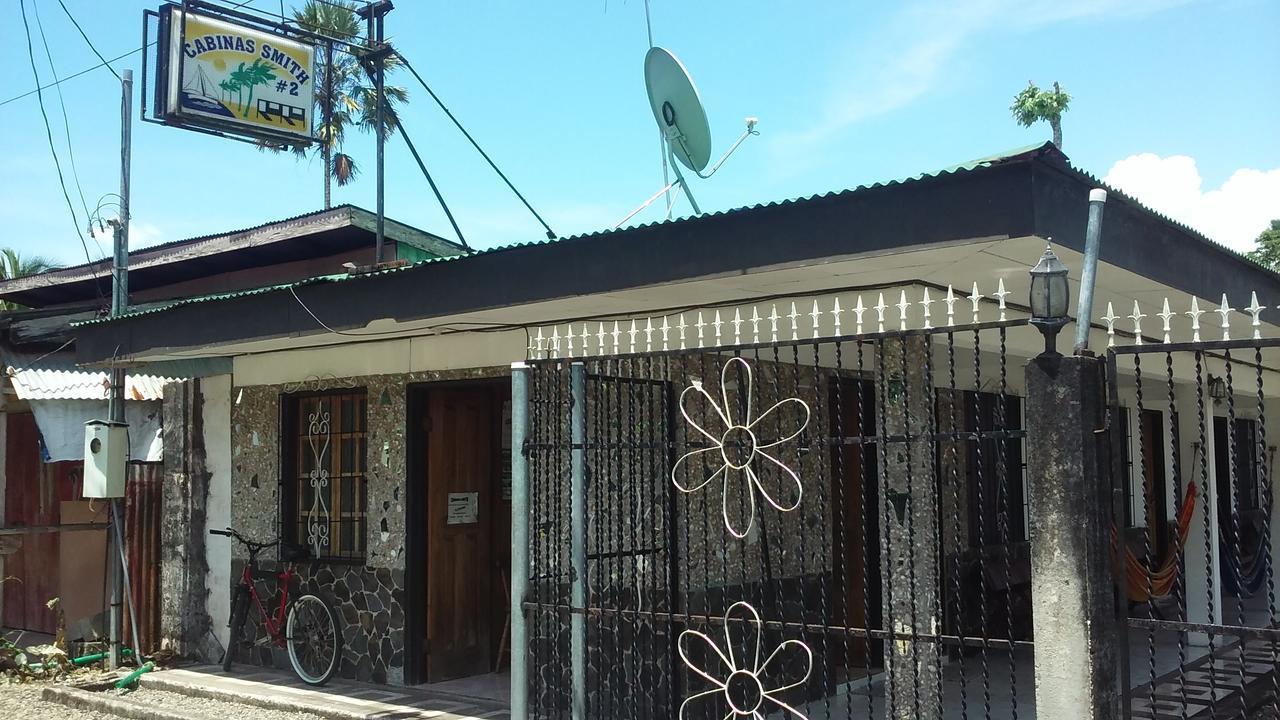 Cabinas Smith 2 Cahuita Εξωτερικό φωτογραφία